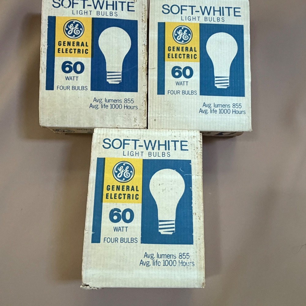 Vintage GE Soft White 60 Watt Light Bulbs 10 Pack NOS New Old Stock 855 Lumens